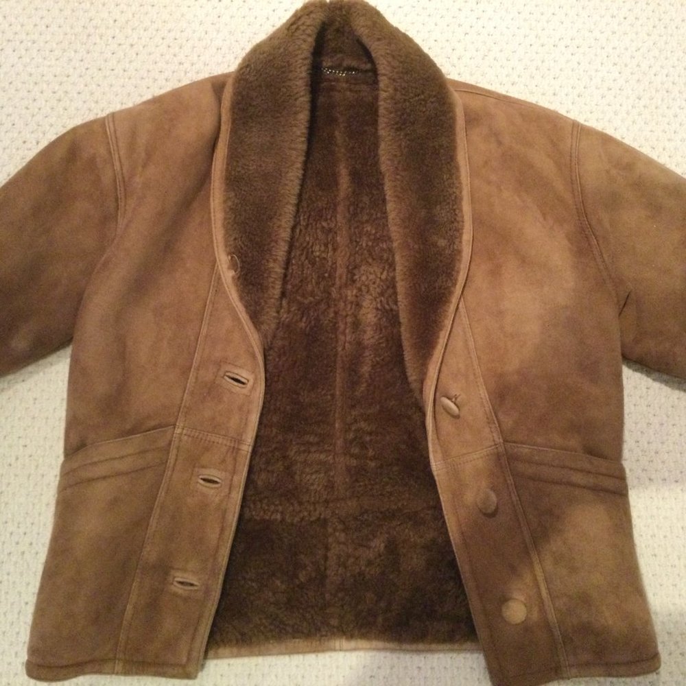 BALLY Ladies Shearling Jacket - Great Condition - Picture 8 of 9